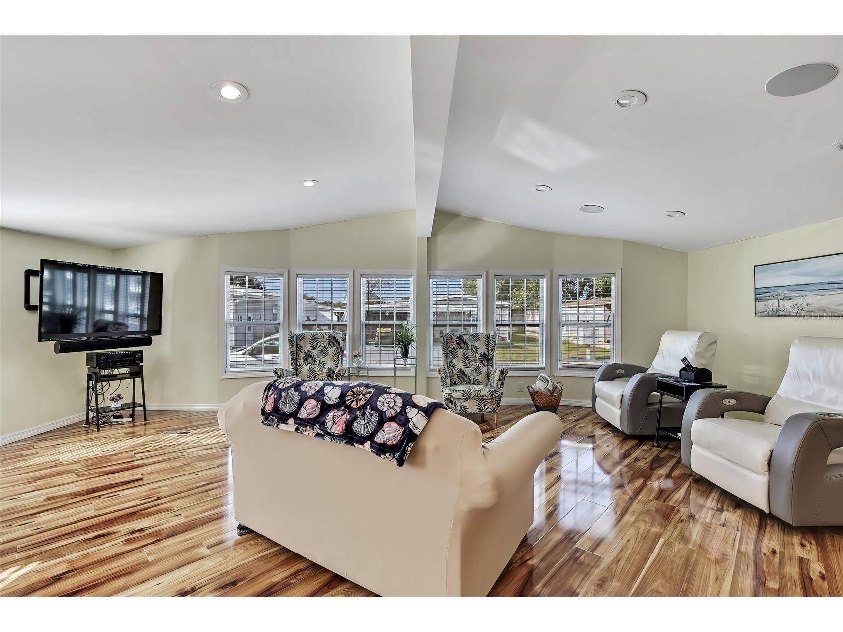 3110 Beaver Creek Drive Wesley Chapel FL 33543 TB8460137 image10