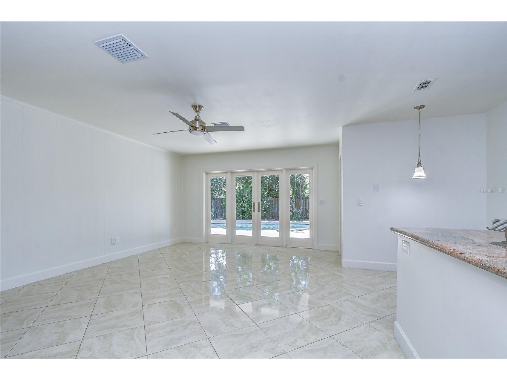 3110 Belmore Road Tampa FL 33618 TB8529409 image20