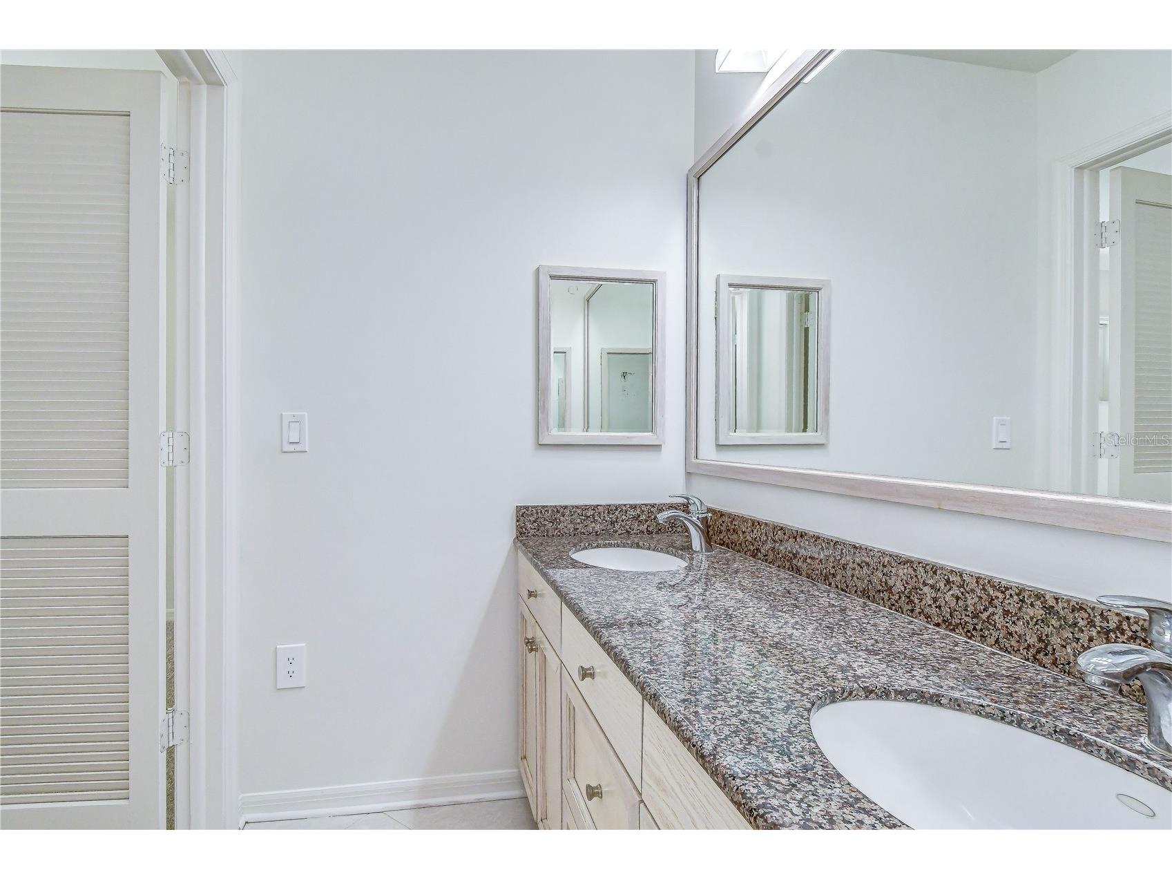 3110 Belmore Road Tampa FL 33618 TB8529409 image28