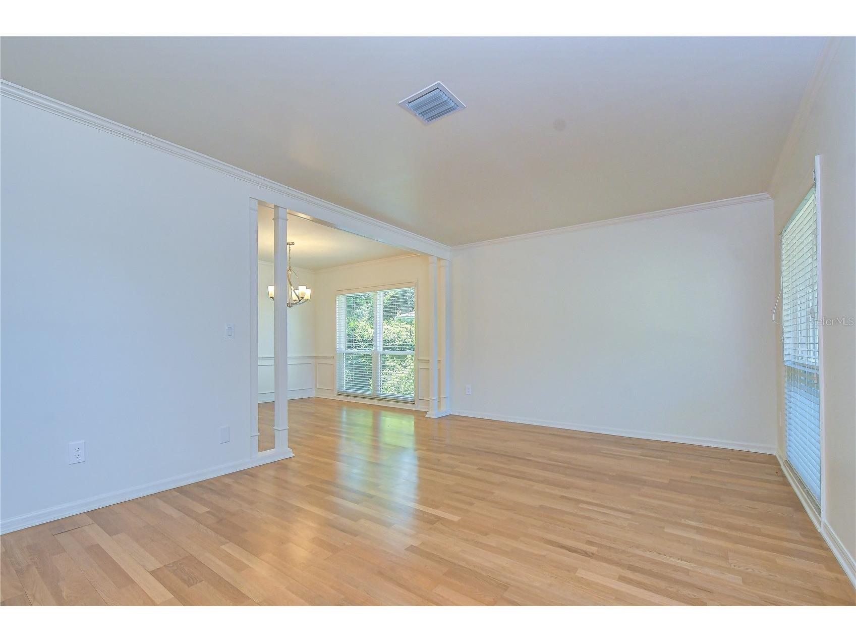 3110 Belmore Road Tampa FL 33618 TB8529409 image7