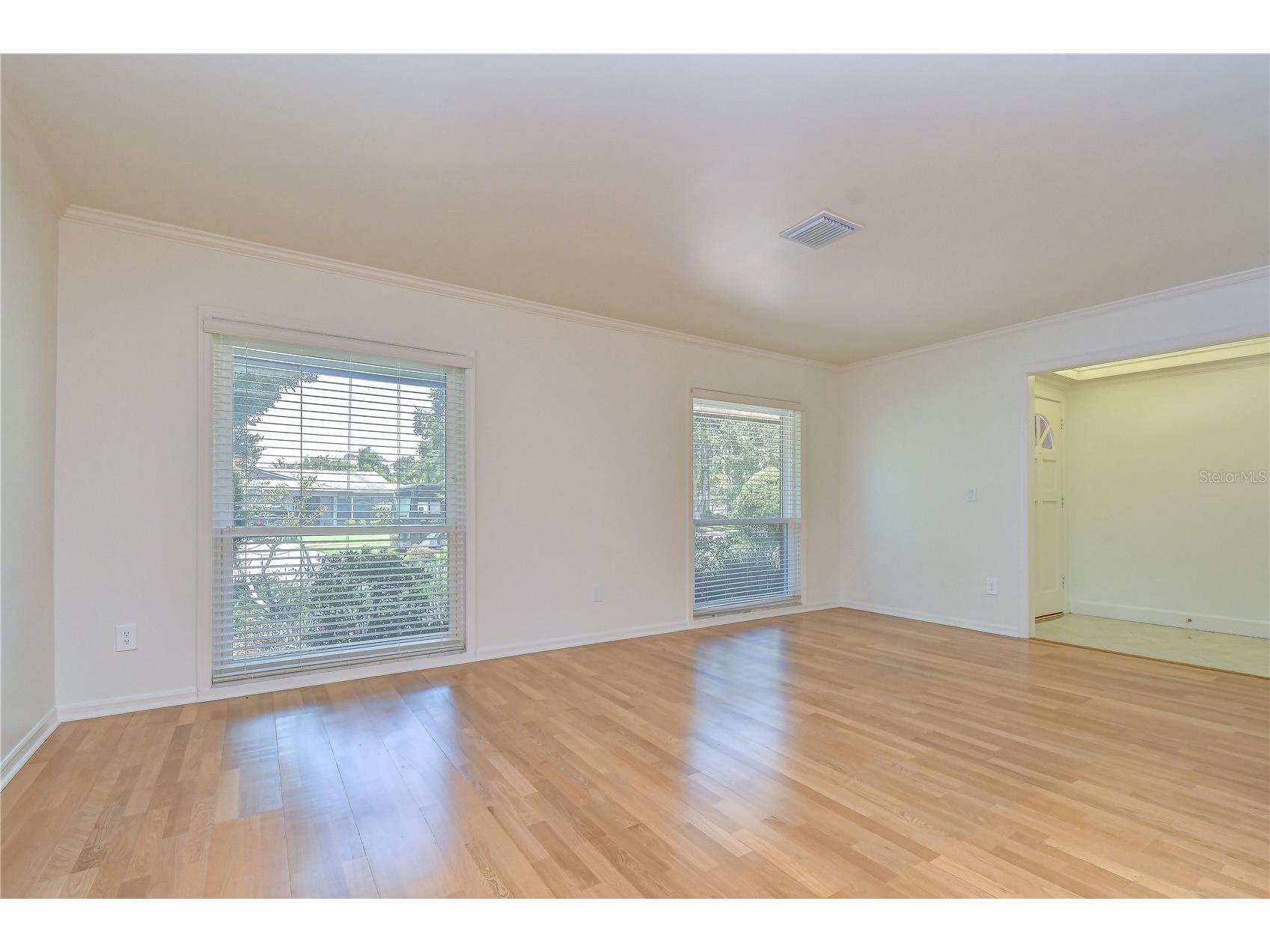 3110 Belmore Road Tampa FL 33618 TB8529409 image9