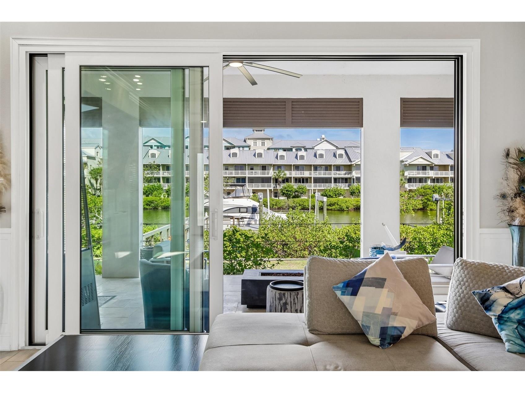 3110 Christophers Watch Lane Ruskin FL 33570 TB8507483 image17