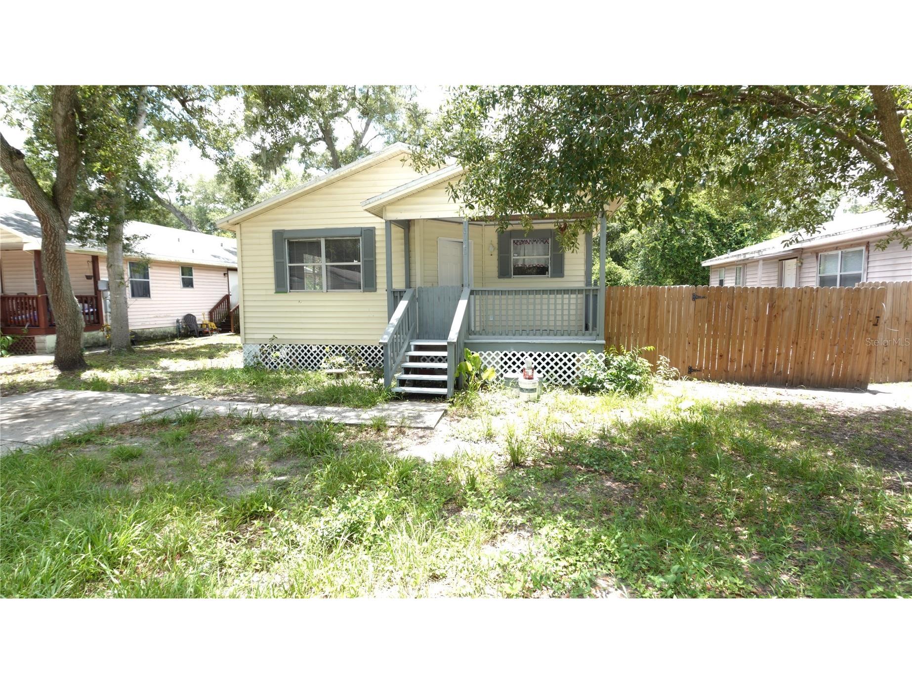 3110 Gordon Court Tampa FL 33619 TB8528570 image1