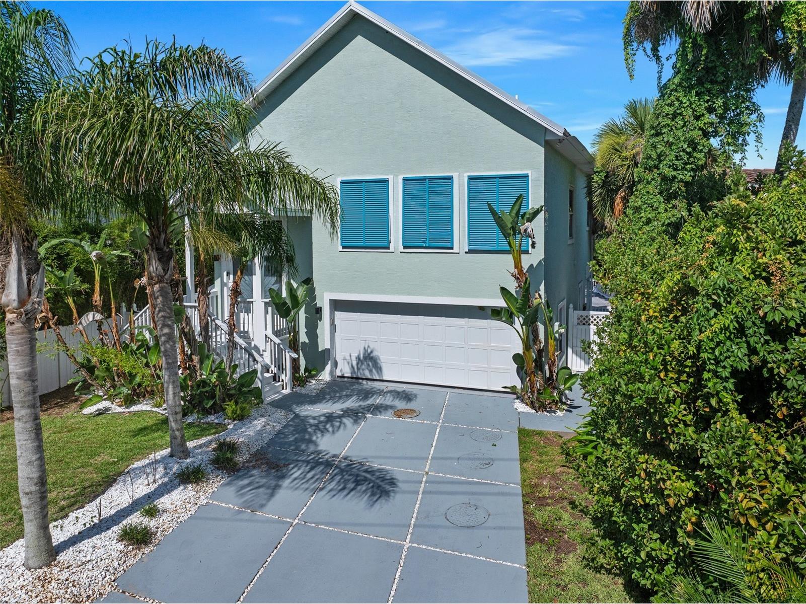 3110 John Anderson Drive Ormond Beach FL 32176 - HALIFAX RIVER V4949973 image2