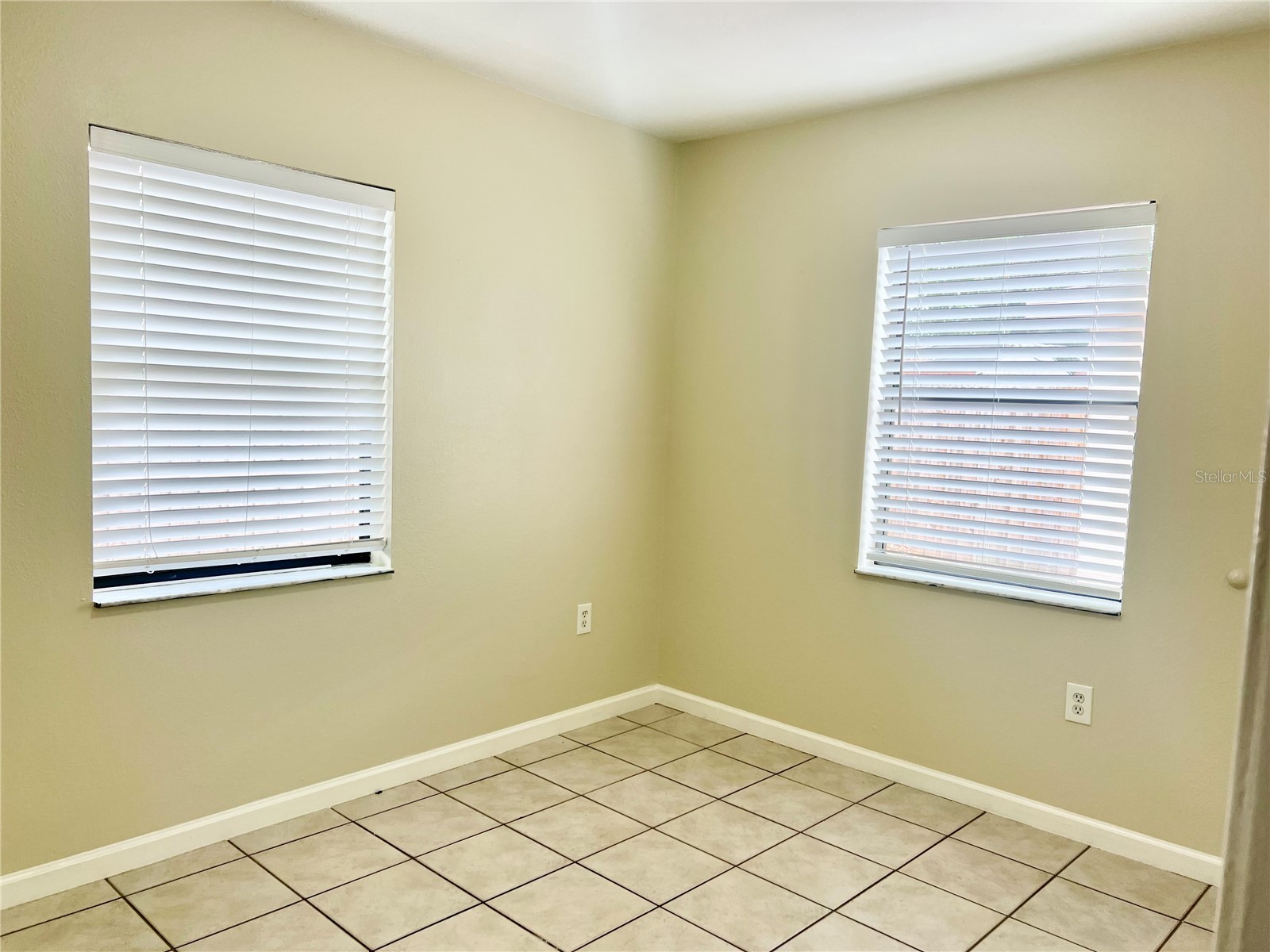 3110 W Ivy Street Tampa FL 33607 TB8504459 image23
