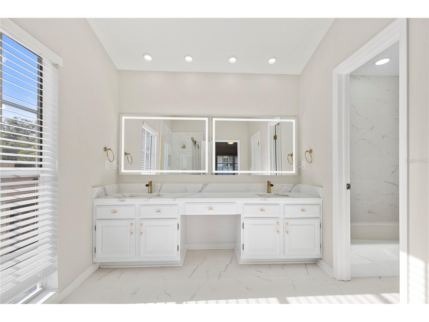 3110 W Villa Rosa Street Tampa FL 33611 TB8506566 image19