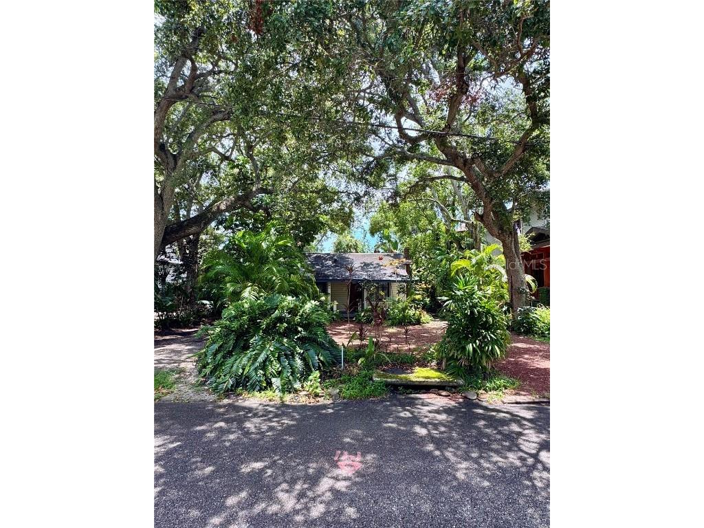 3110 W Wallcraft Avenue Tampa FL 33611 TB8412627 image1