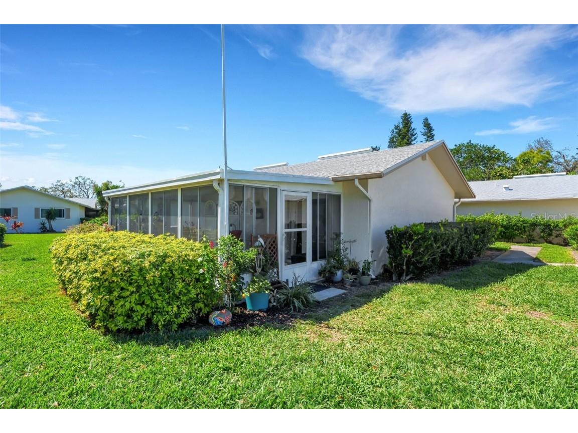 3111 37th Lane S #A Saint Petersburg FL 33711 TB8359448 image1