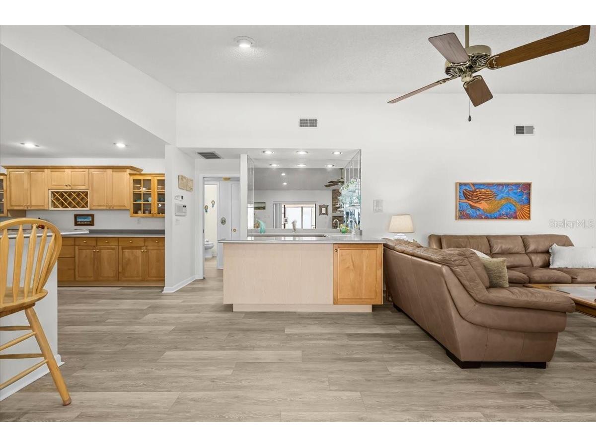 3111 Hyde Park Drive Clearwater FL 33761 TB8498107 image12