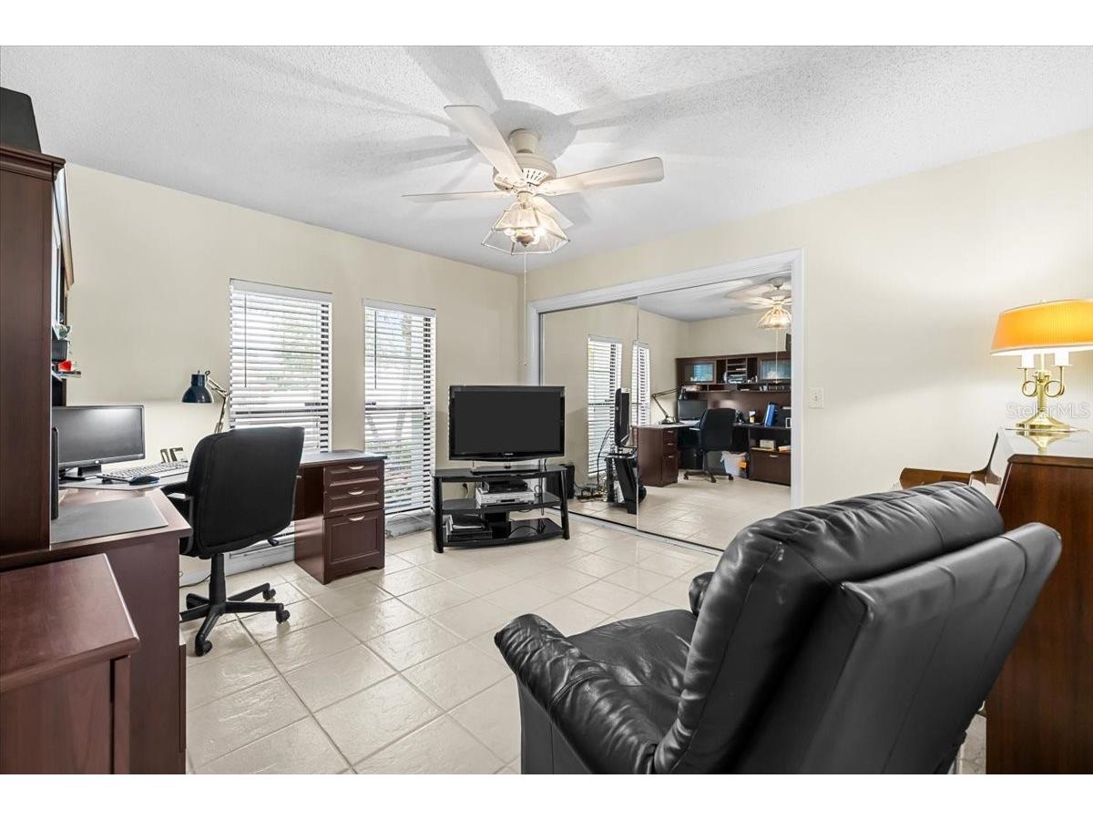 3111 Hyde Park Drive Clearwater FL 33761 TB8498107 image43