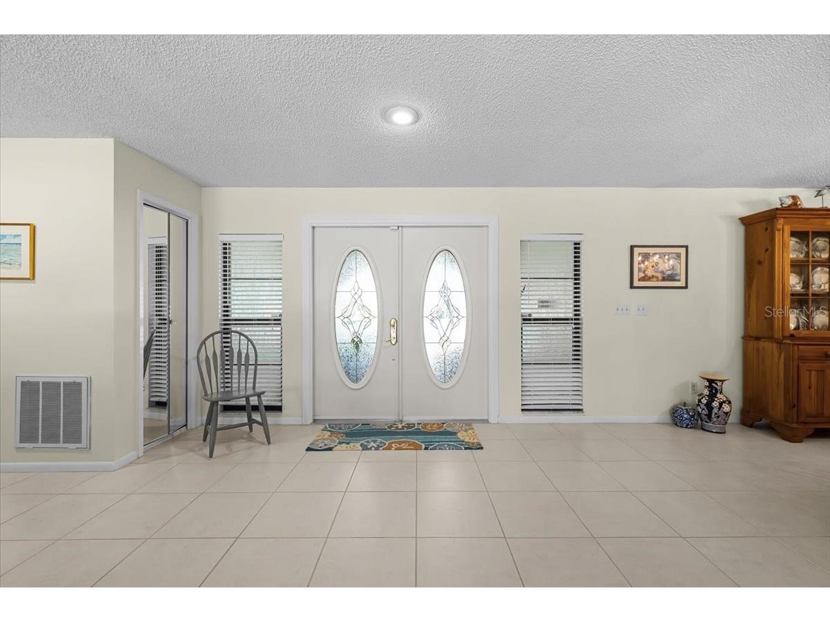 3111 Hyde Park Drive Clearwater FL 33761 TB8498107 image6