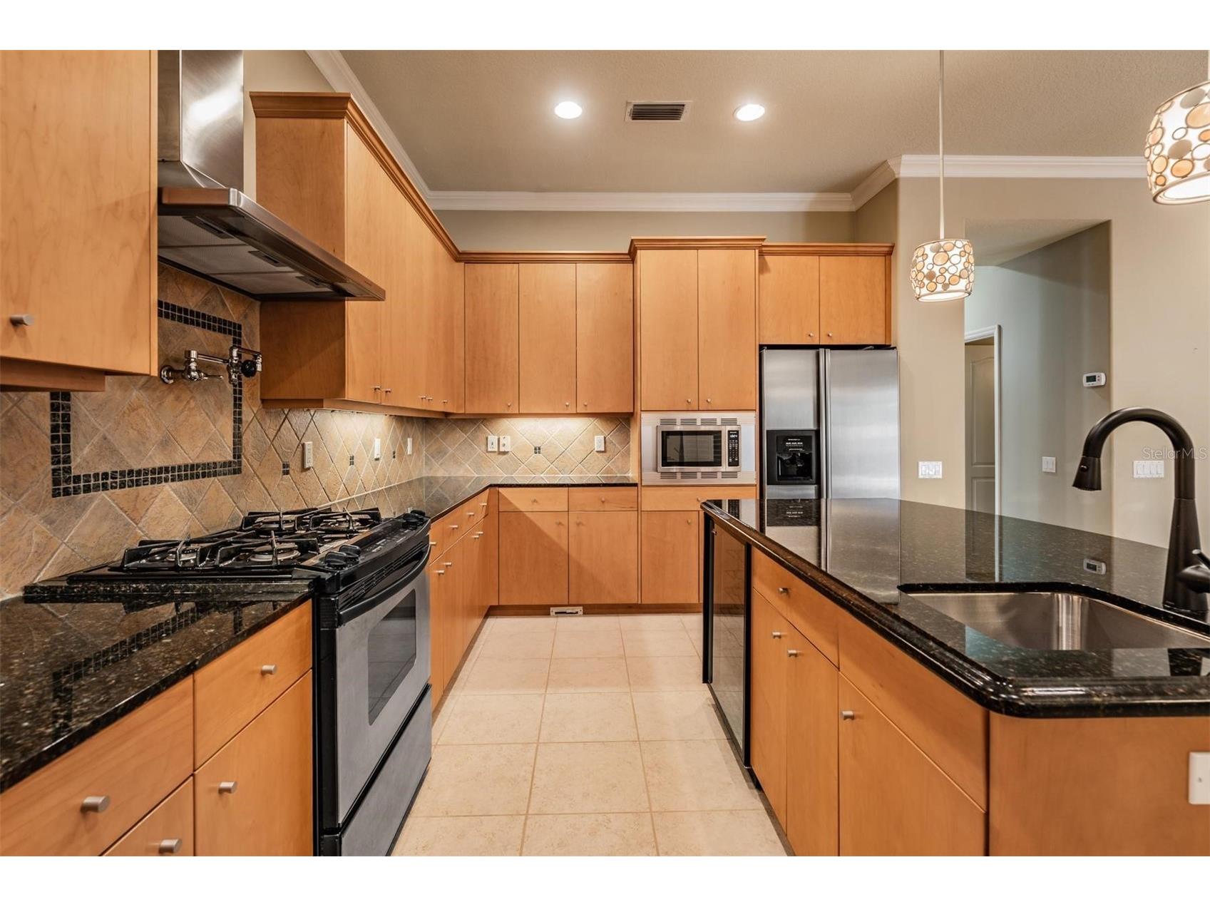 3111 W Lawn Avenue Tampa FL 33611 TB8491792 image10