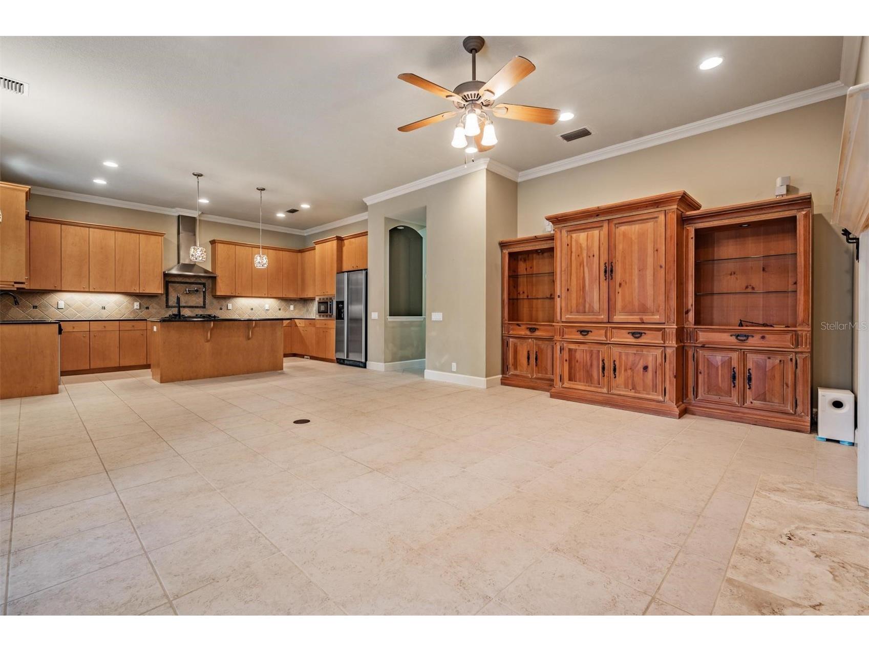 3111 W Lawn Avenue Tampa FL 33611 TB8491792 image12