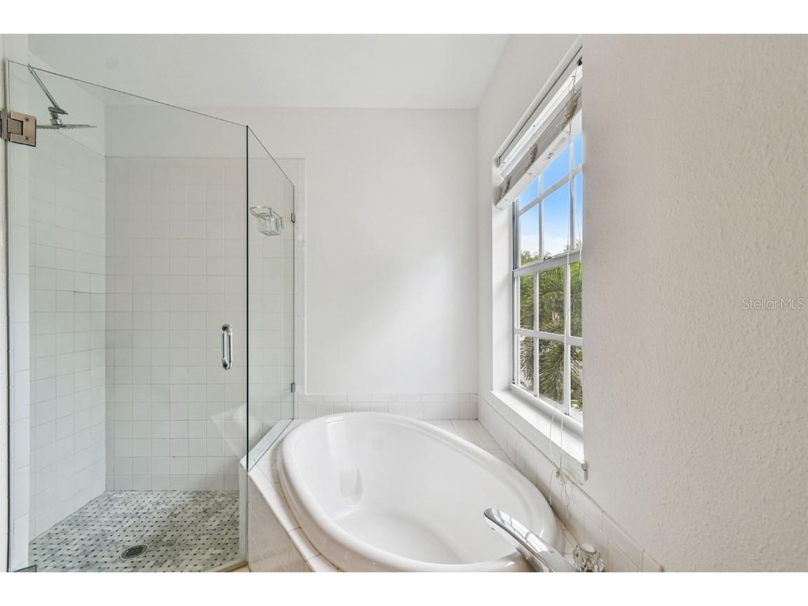 3111 W Oakellar Avenue Tampa FL 33611 TB8435796 image24