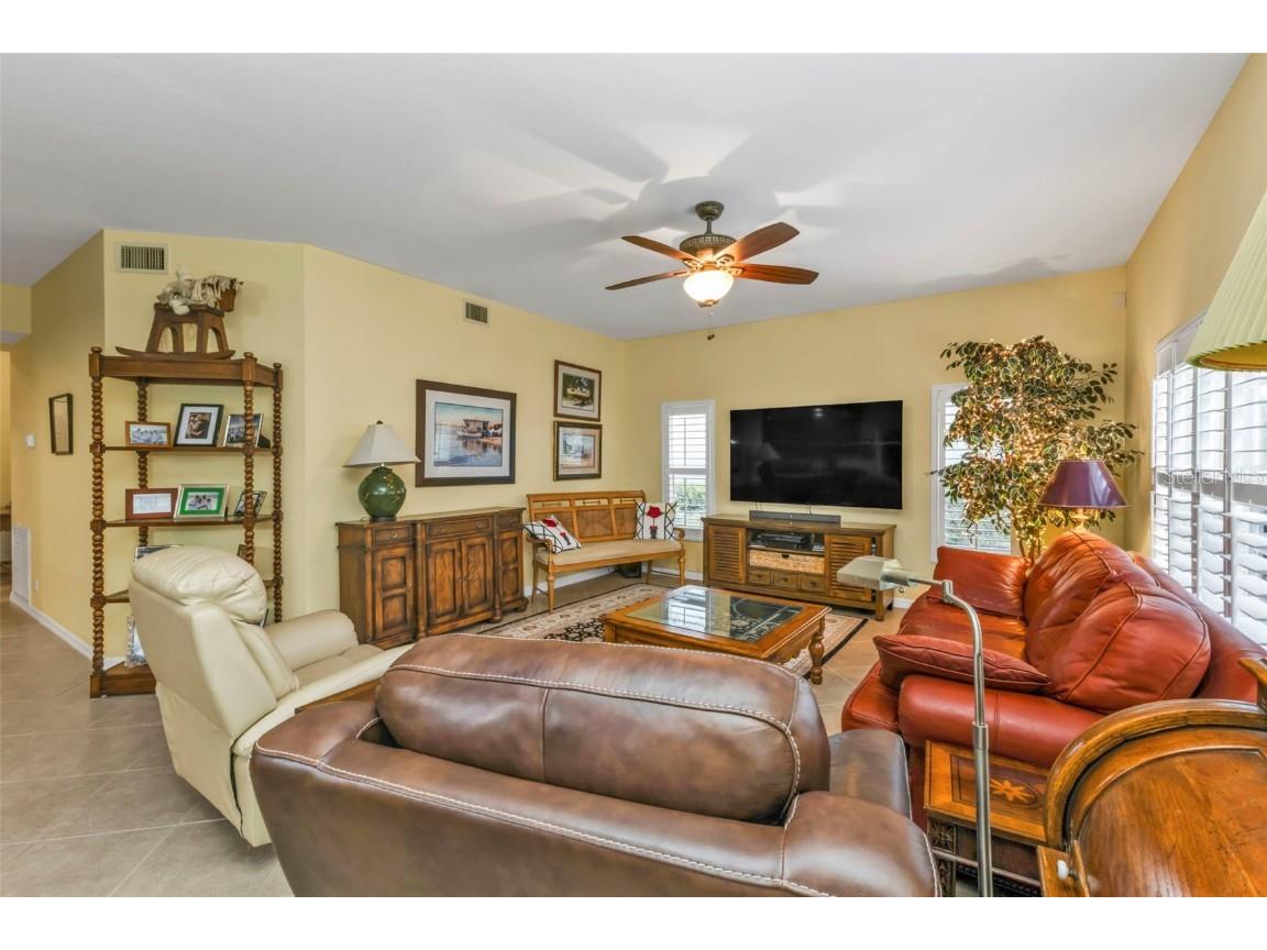 3112 Club Drive #124 Port Charlotte FL 33953 C7517568 image4