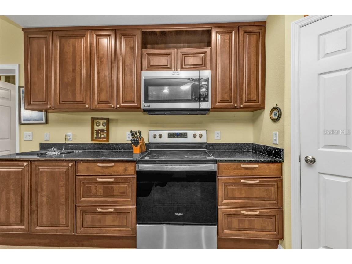 3112 Club Drive #124 Port Charlotte FL 33953 C7517568 image8