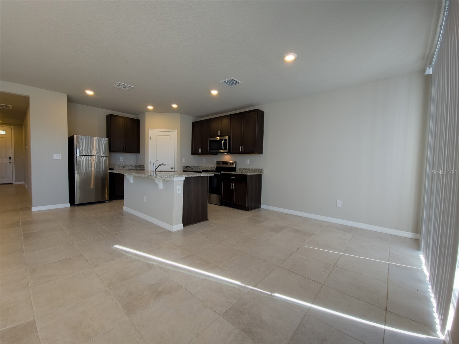 3112 Forrest Plum Court Zephyrhills FL 33540 TB8460445 image3