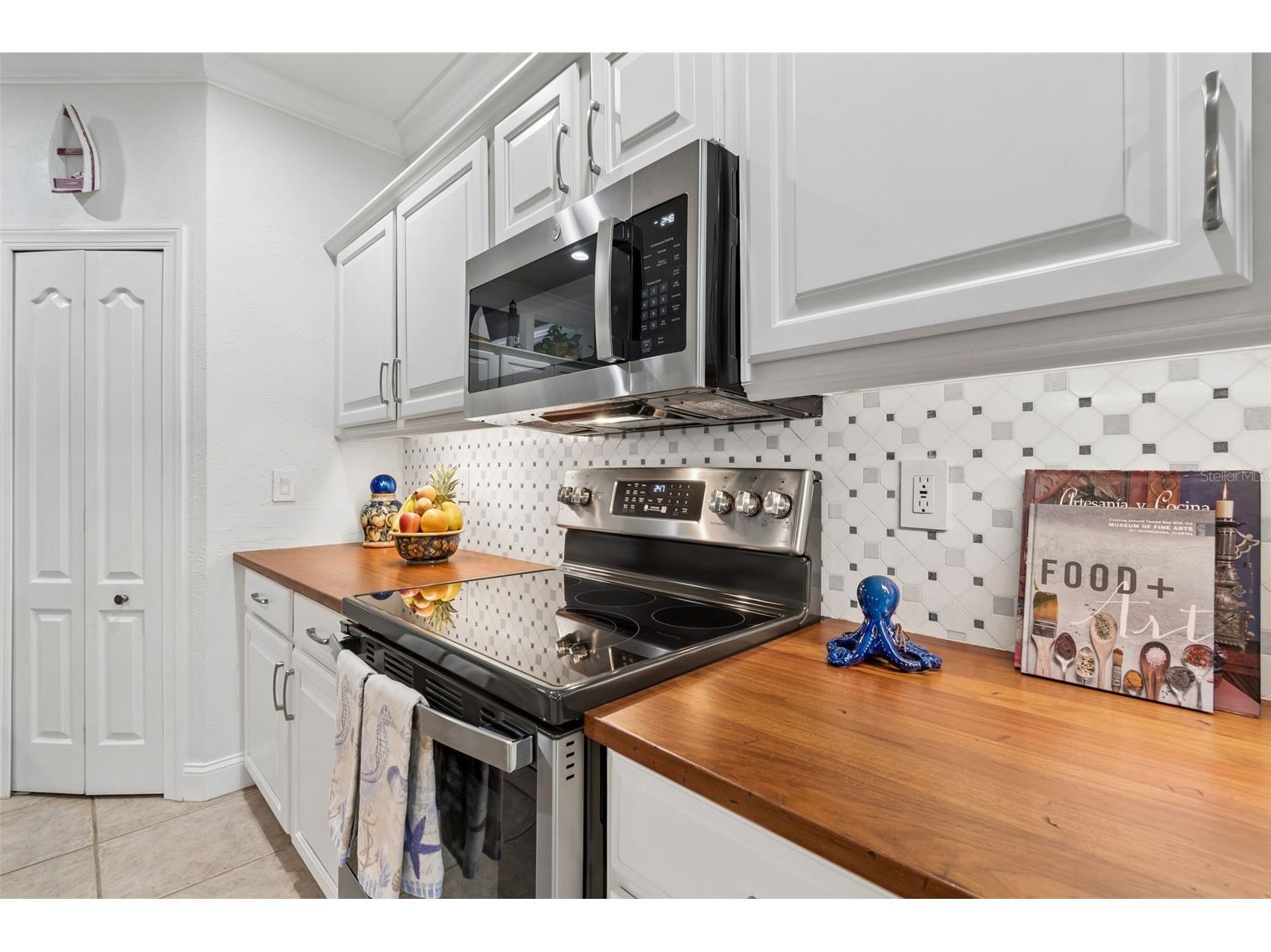 3112 Oyster Bayou Way Clearwater FL 33759 TB8499279 image18