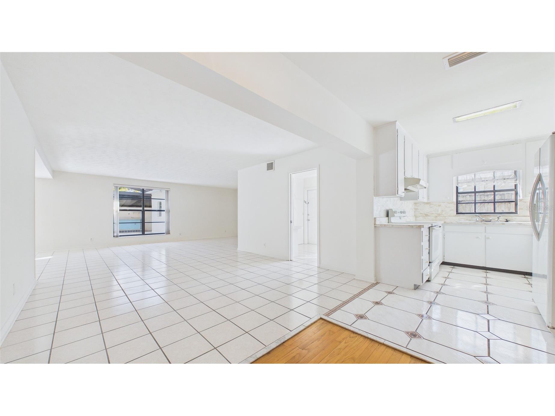 3112 S Julia Circle Tampa FL 33629 TB8477516 image11