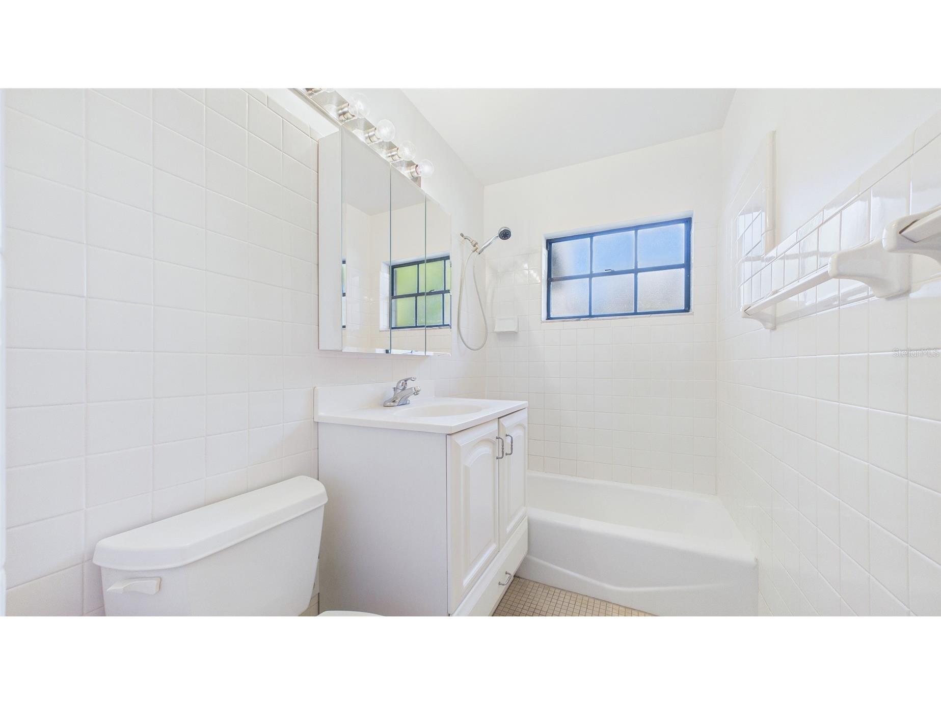 3112 S Julia Circle Tampa FL 33629 TB8477516 image32