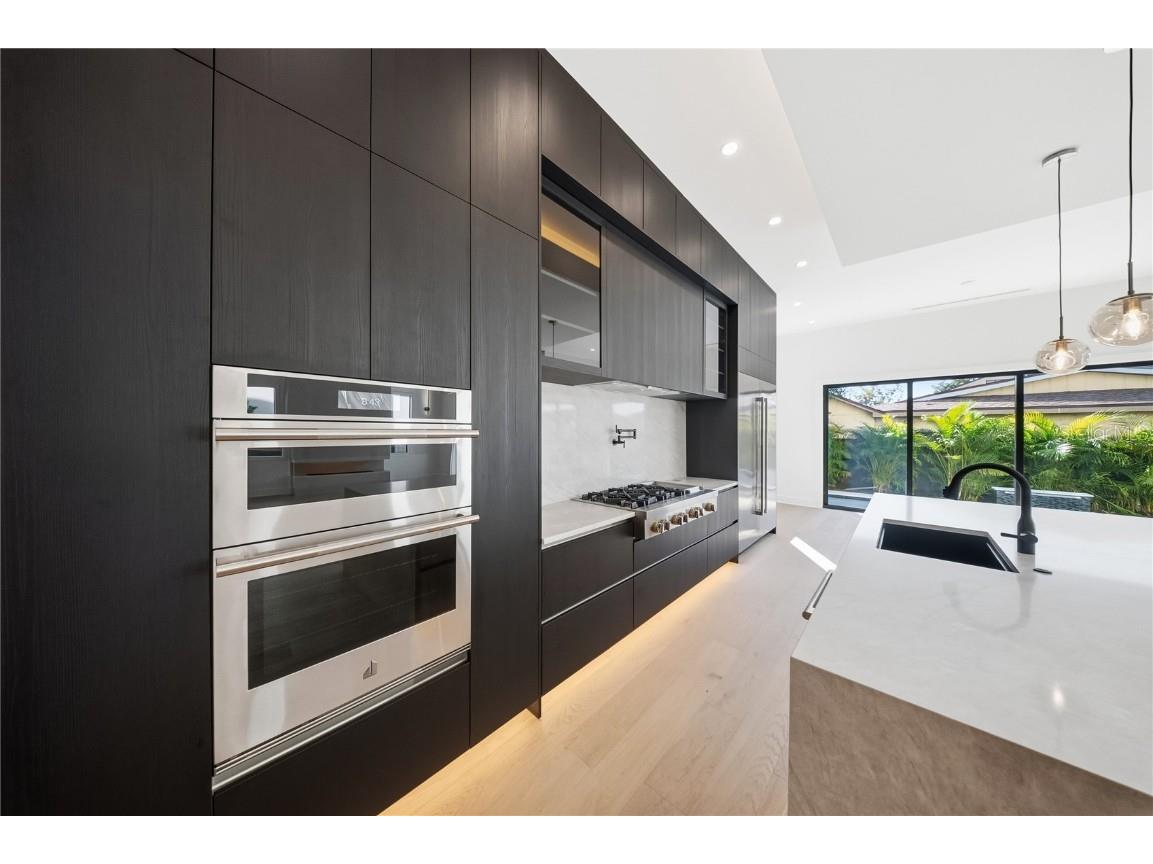 3112 W Grace Street Tampa FL 33607 TB8428865 image16