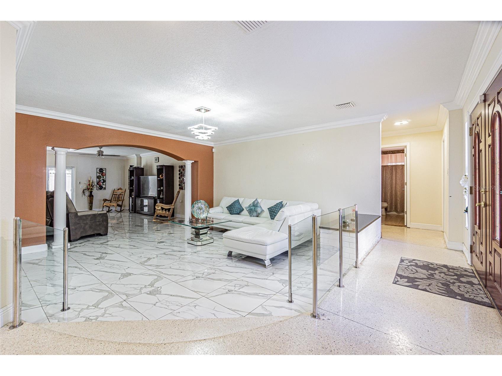 3112 W Henry Avenue Tampa FL 33614 TB8500209 image10