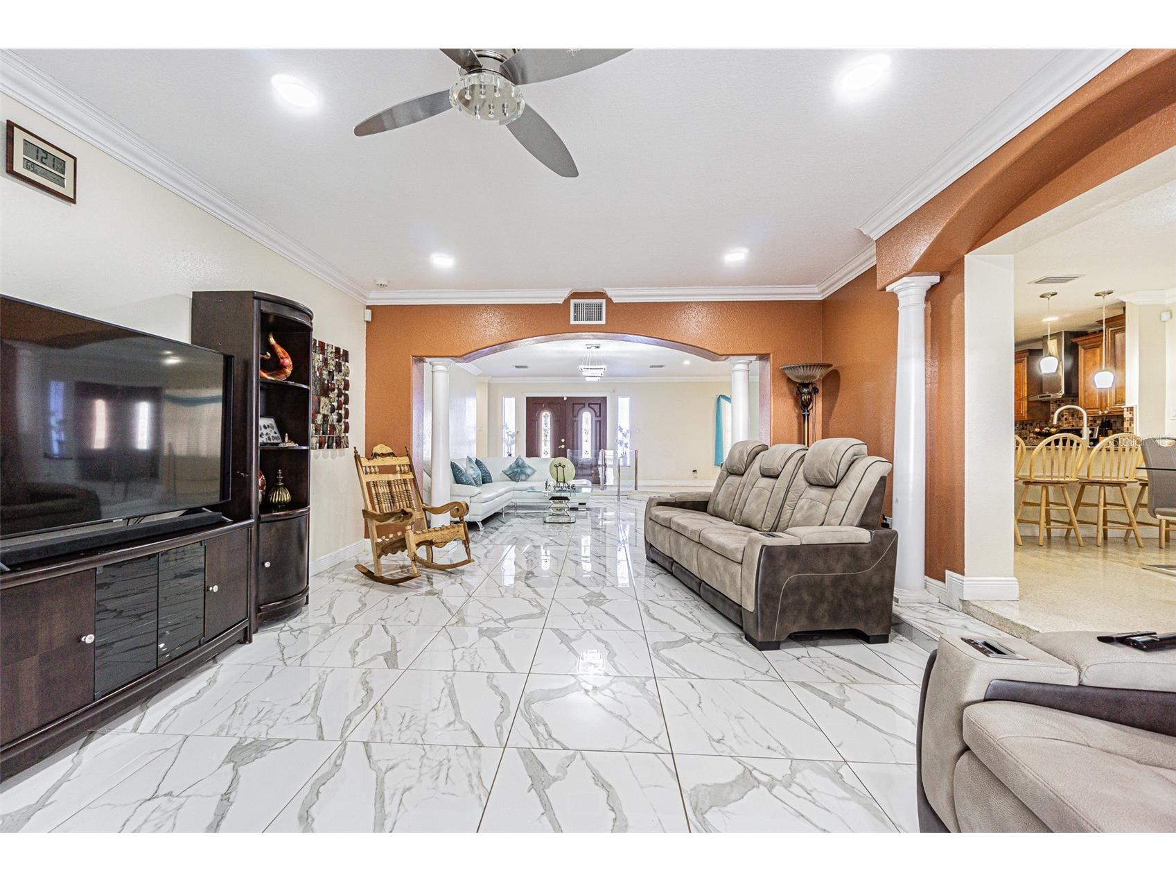3112 W Henry Avenue Tampa FL 33614 TB8500209 image13