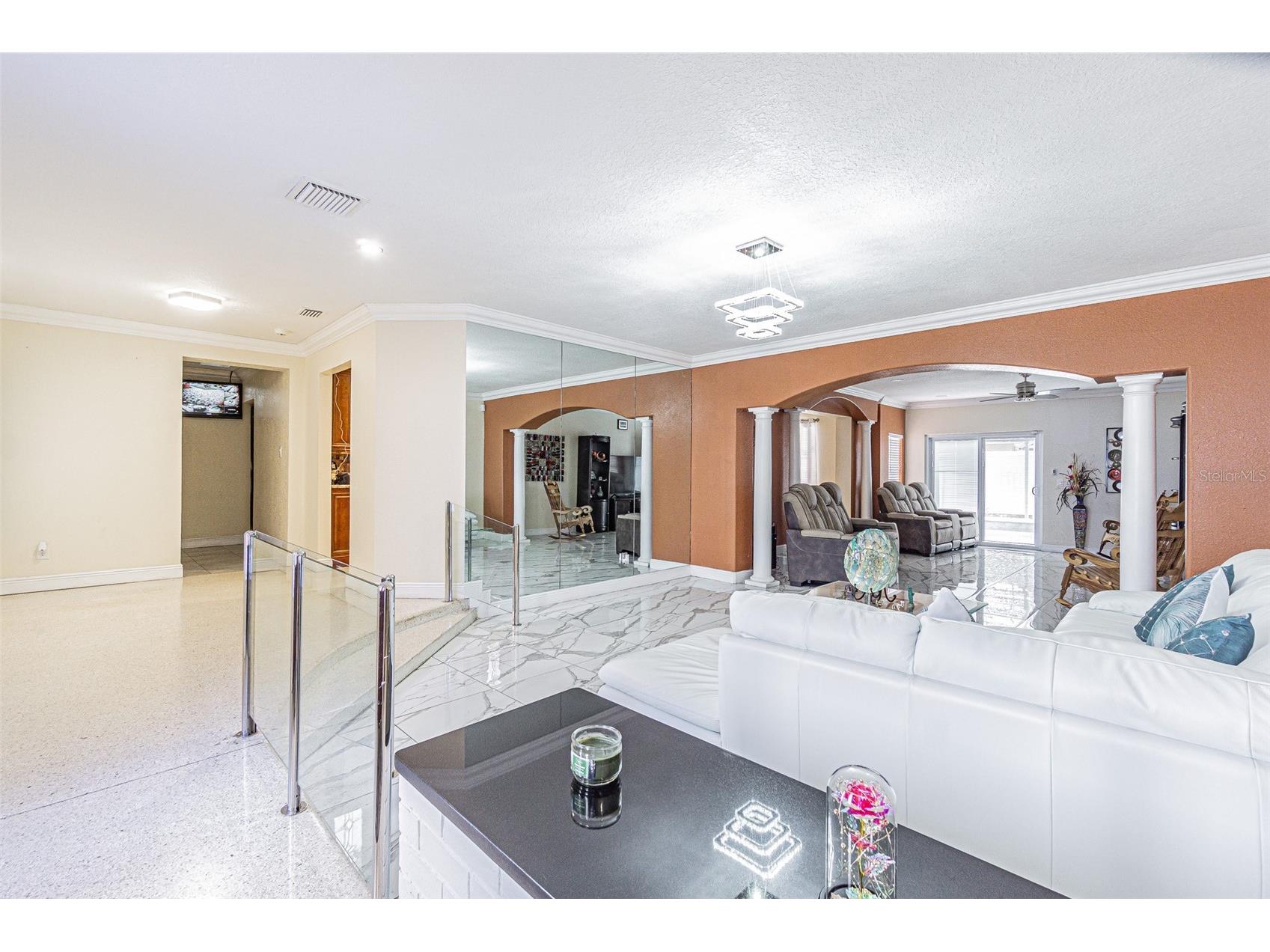 3112 W Henry Avenue Tampa FL 33614 TB8500209 image9