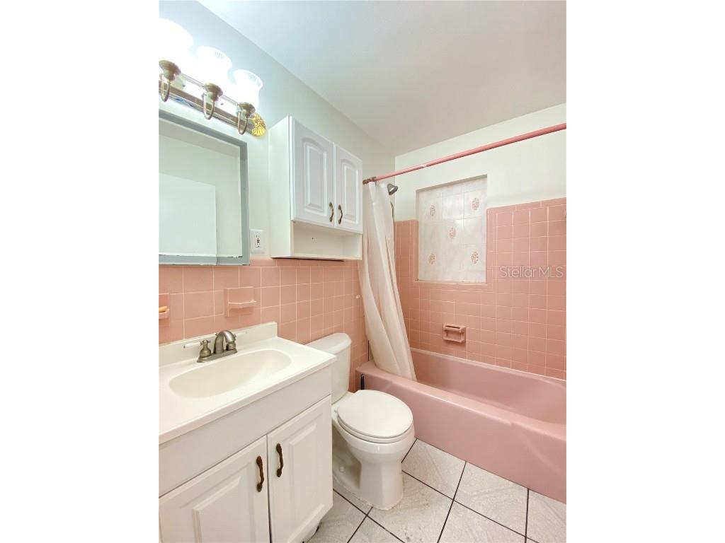 3112 W Tampa Bay Boulevard Tampa FL 33607 TB8453059 image14