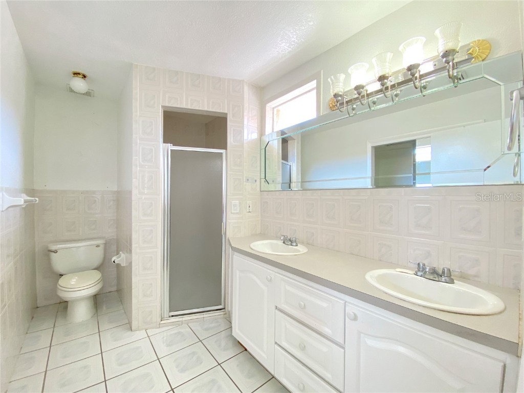 3112 W Tampa Bay Boulevard Tampa FL 33607 TB8453059 image6