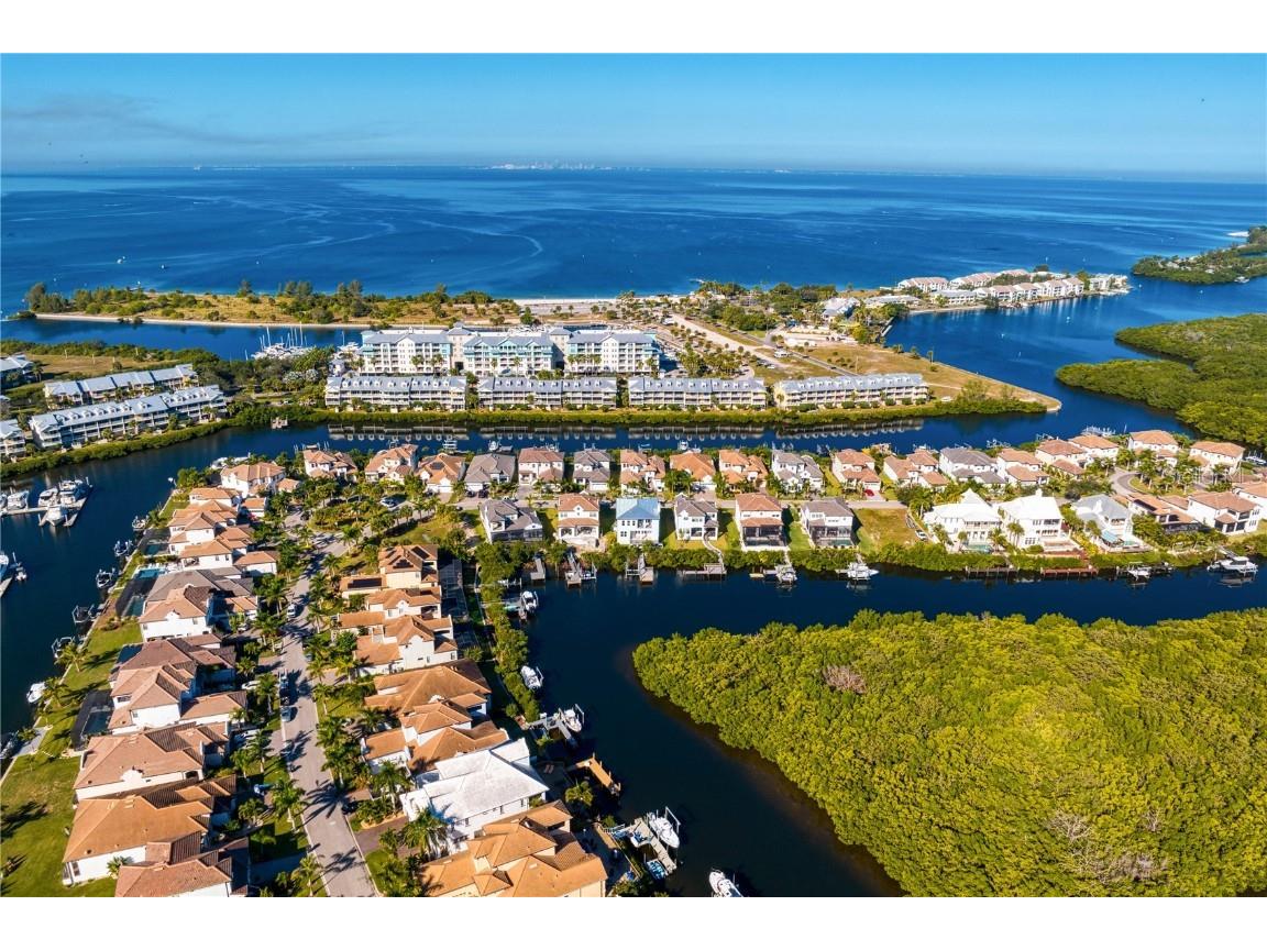 3113 Christophers Watch Lane Ruskin FL 33570 T3487837 image1