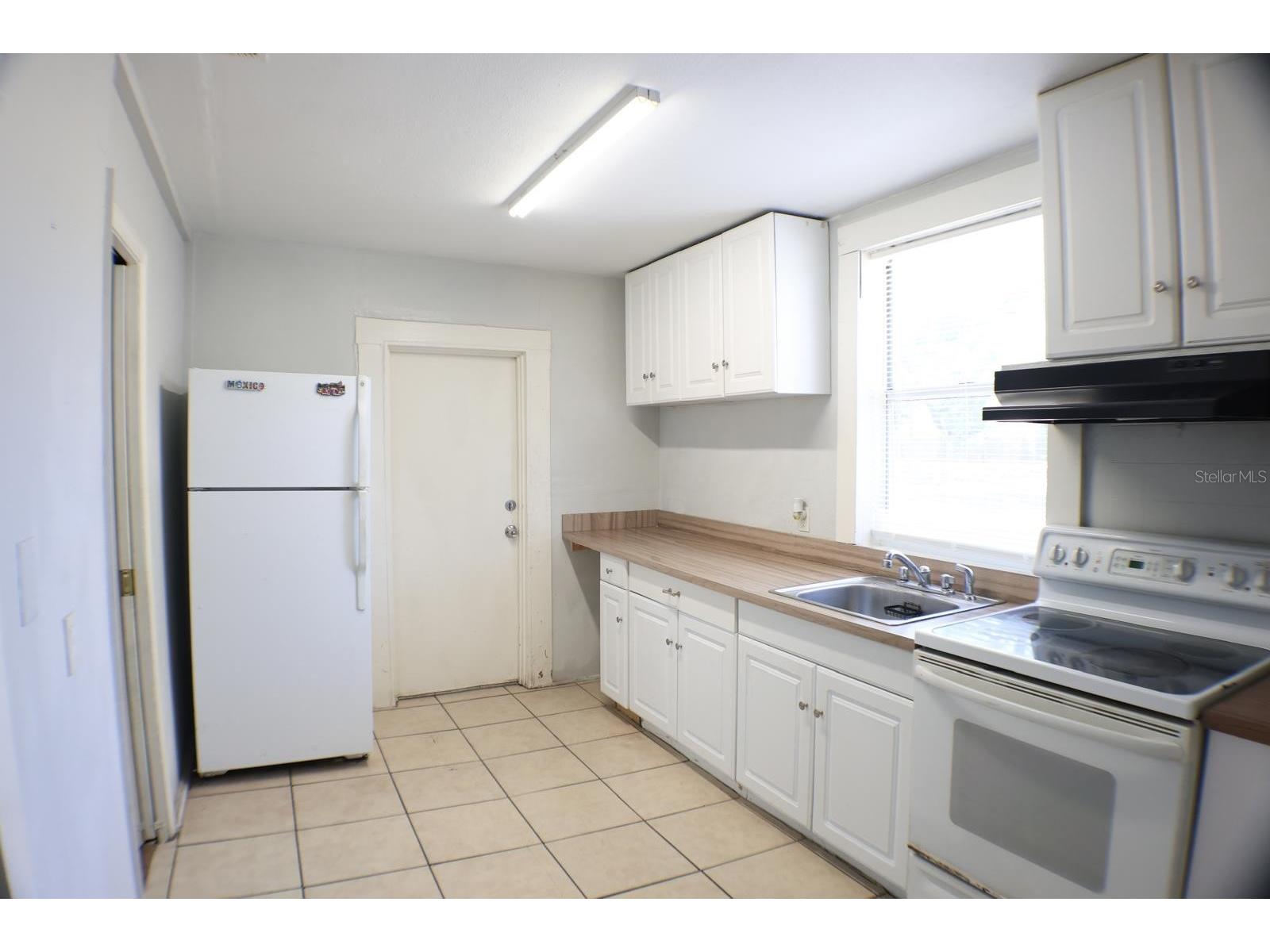 3113 E North Bay Street Tampa FL 33610 TB8506015 image10