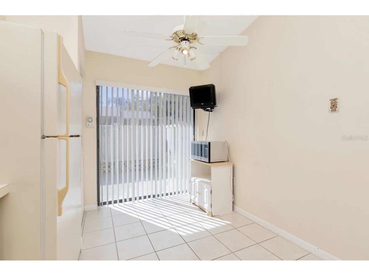 3113 Lake Pine Way #C Tarpon Springs FL 34688 TB8467875 image7