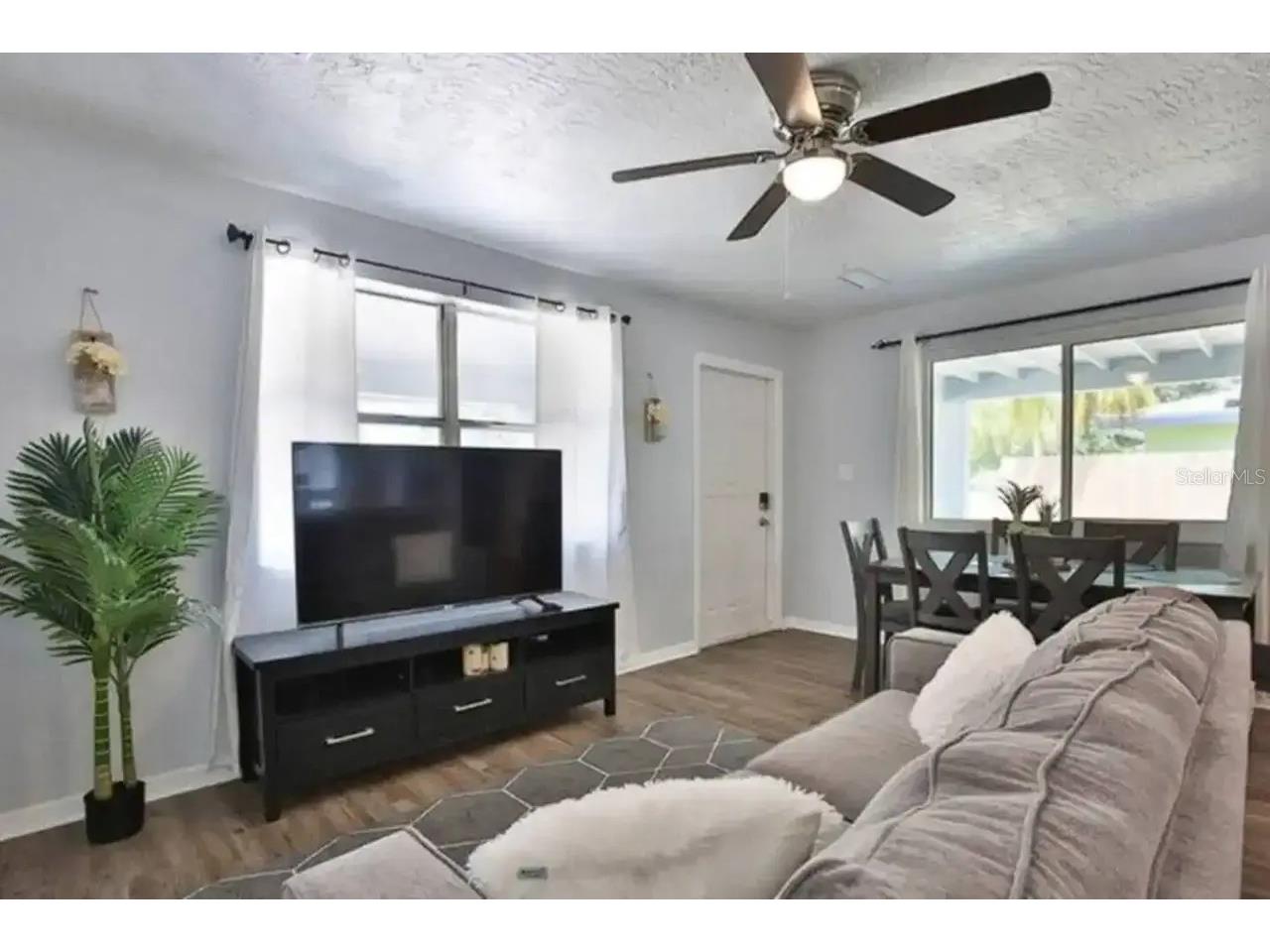 3113 Mcintosh Road Sarasota FL 34232 A4685745 image8