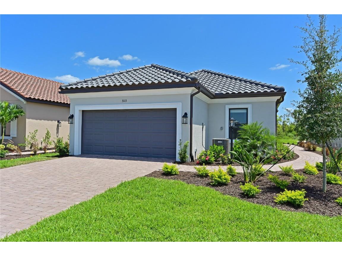 3113 Tolmino Court Lakewood Ranch FL 34211 A4580980 image1