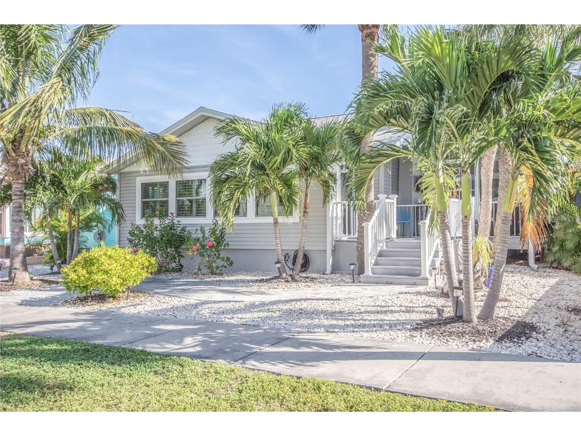 3114 58th Street S Gulfport FL 33707 U8192210 image1