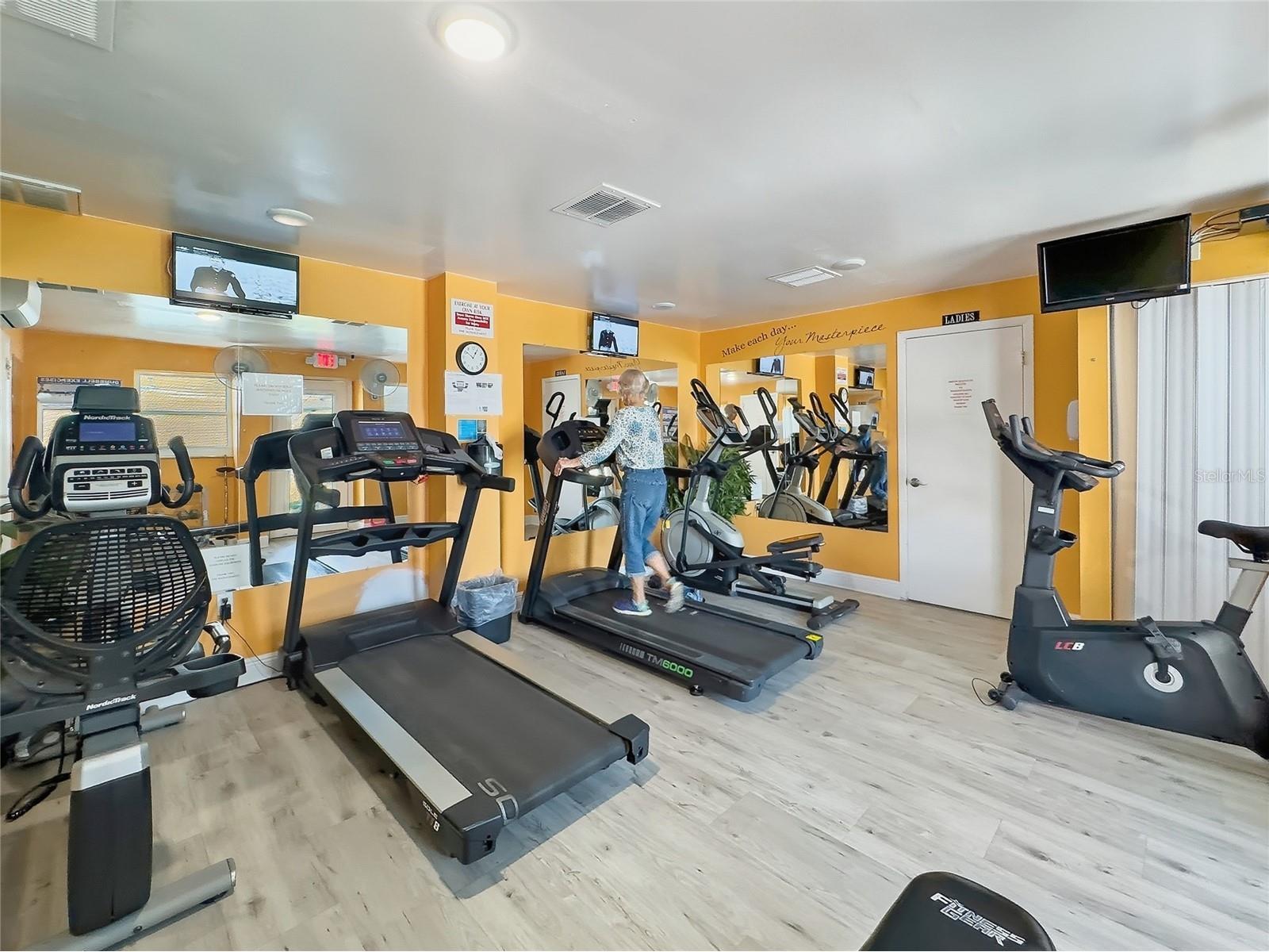 3114 59th Street S #302 Gulfport FL 33707 TB8482620 image27