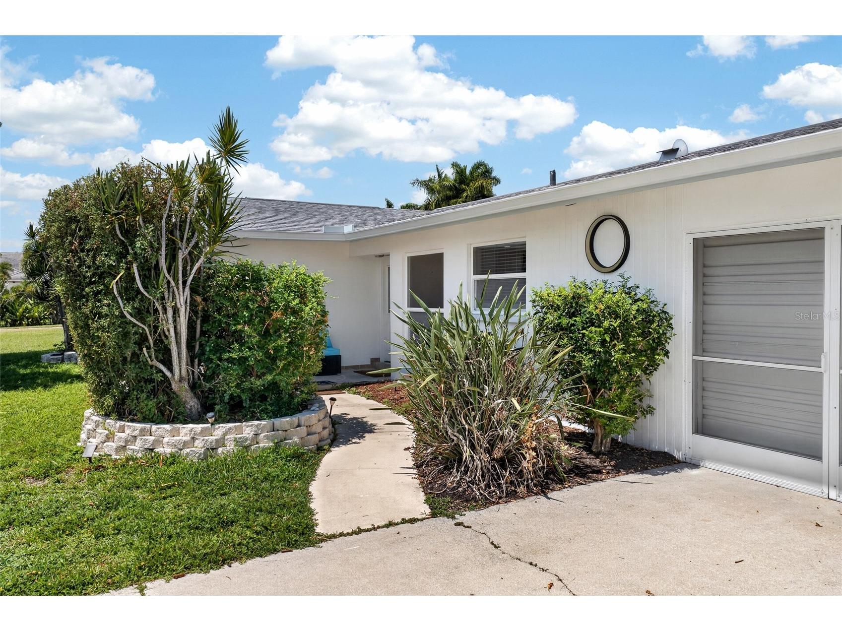 3114 SE 18th Avenue Cape Coral FL 33904 - WAVELL CANAL C7527936 image4
