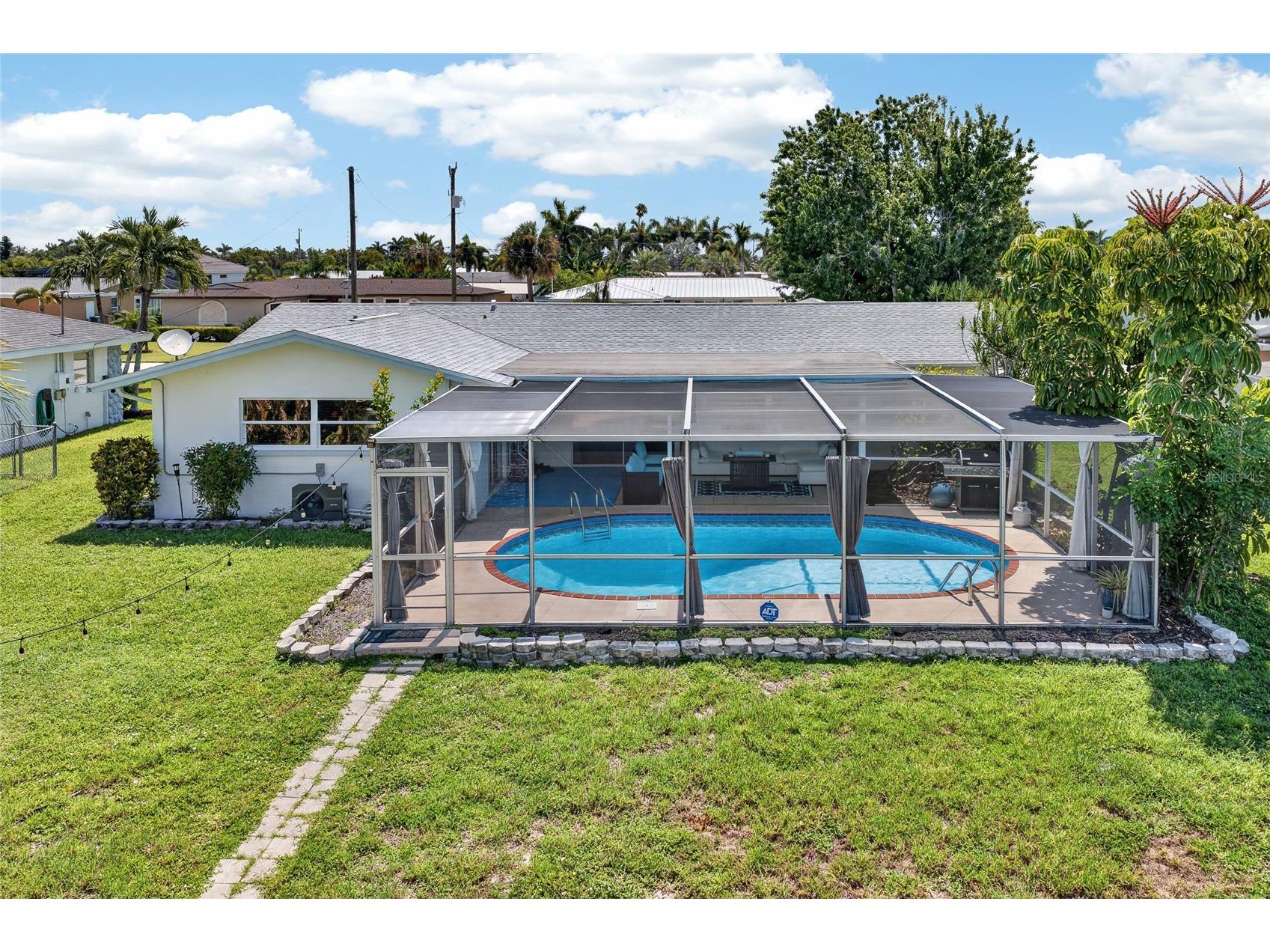 3114 SE 18th Avenue Cape Coral FL 33904 - WAVELL CANAL C7527936 image48