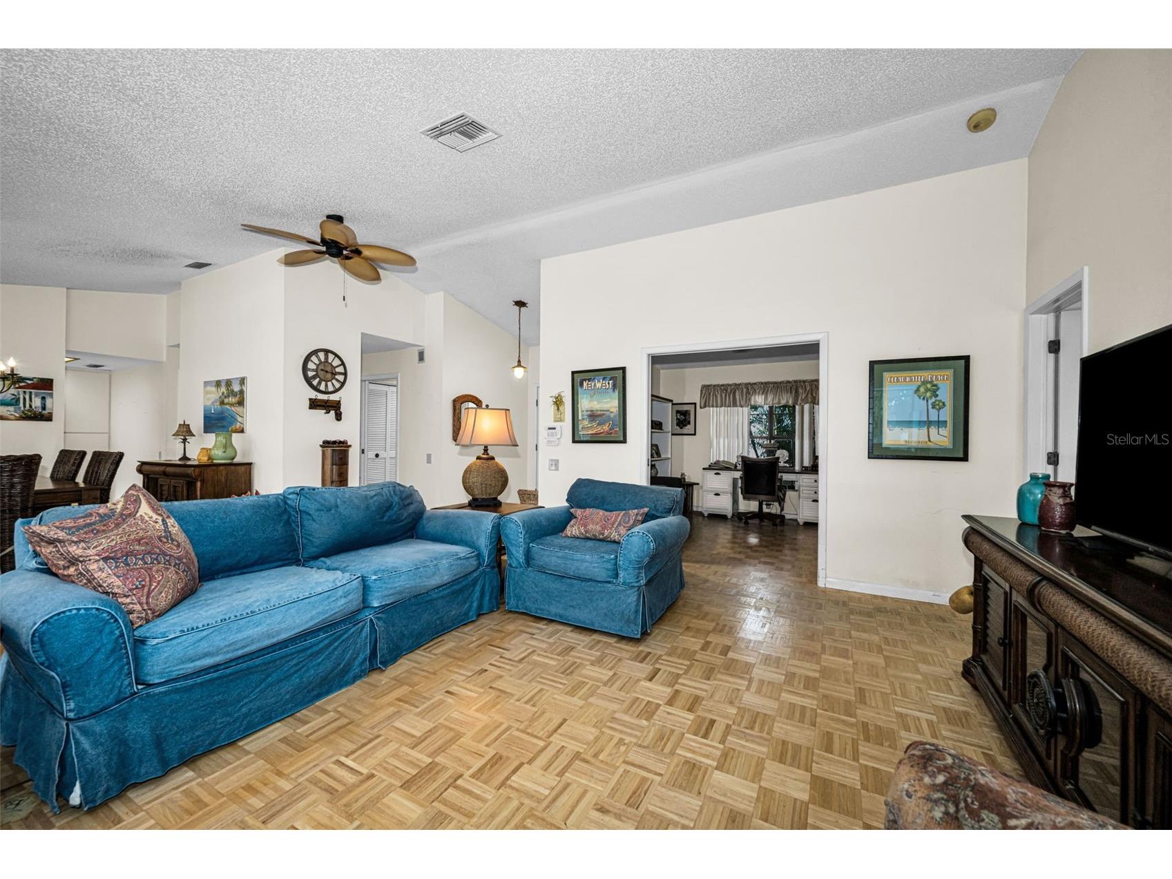 3114 Summervale Drive Holiday FL 34691 W7886624 image4
