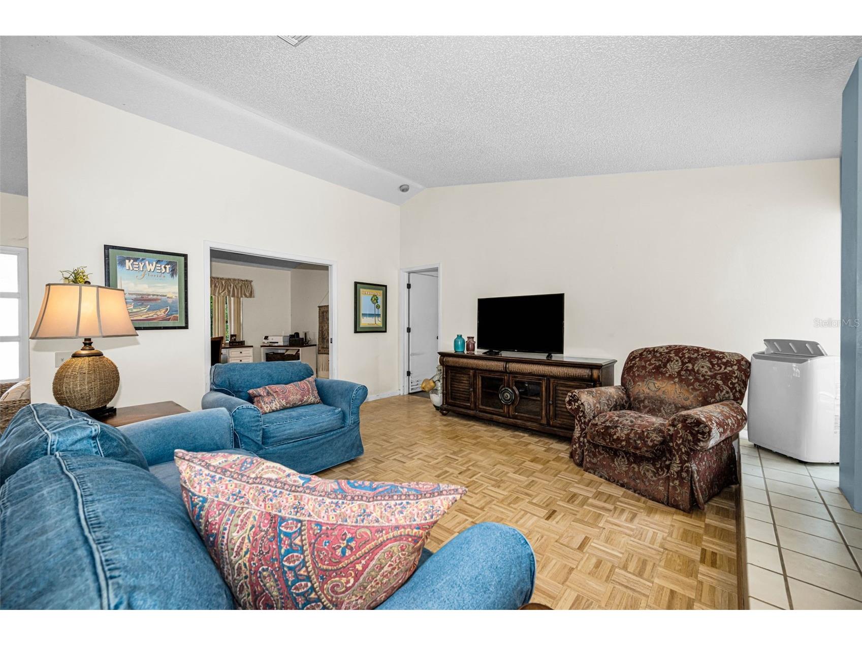 3114 Summervale Drive Holiday FL 34691 W7886624 image5