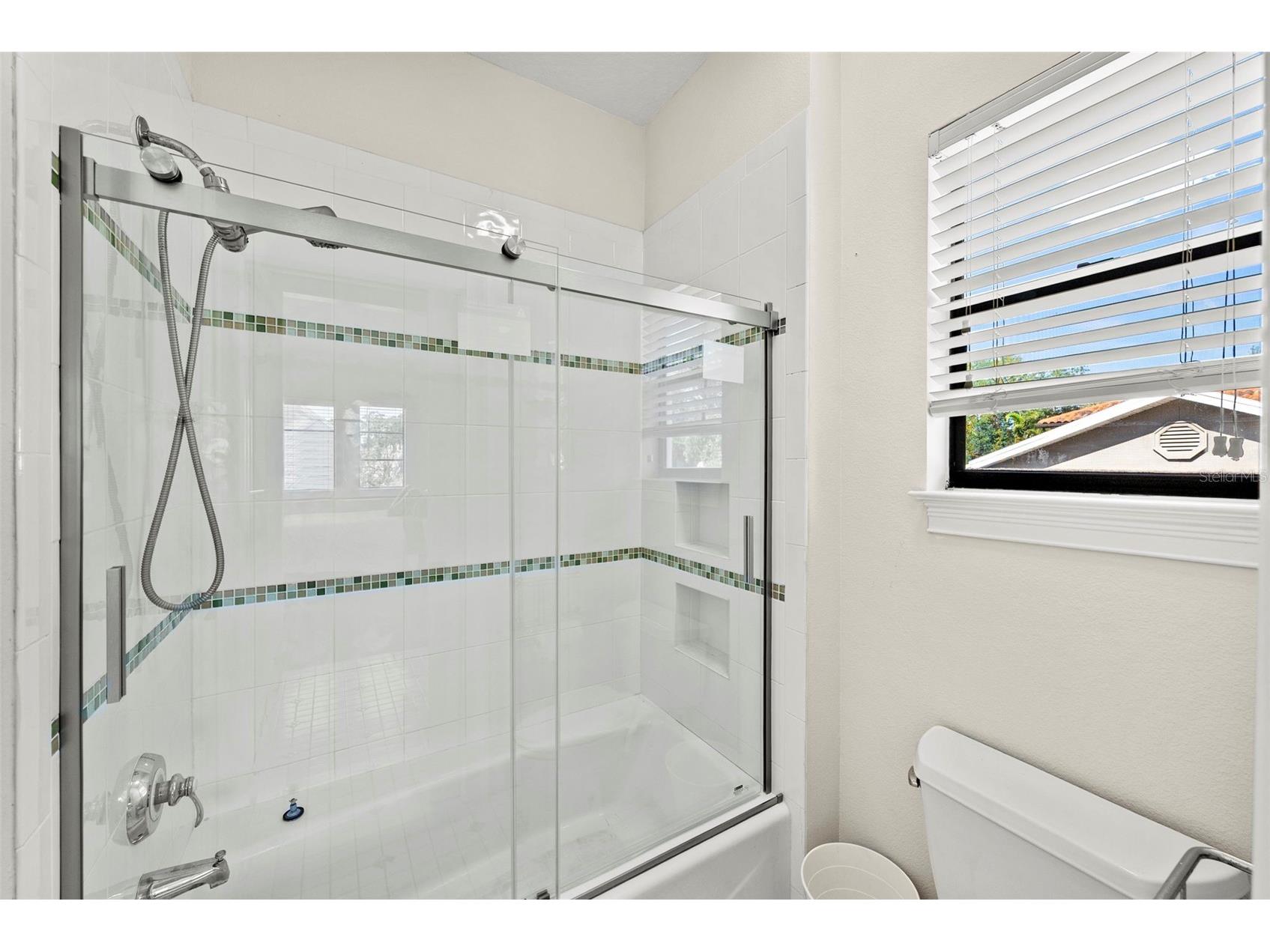 3114 W Bay Villa Avenue Tampa FL 33611 TB8507197 image34