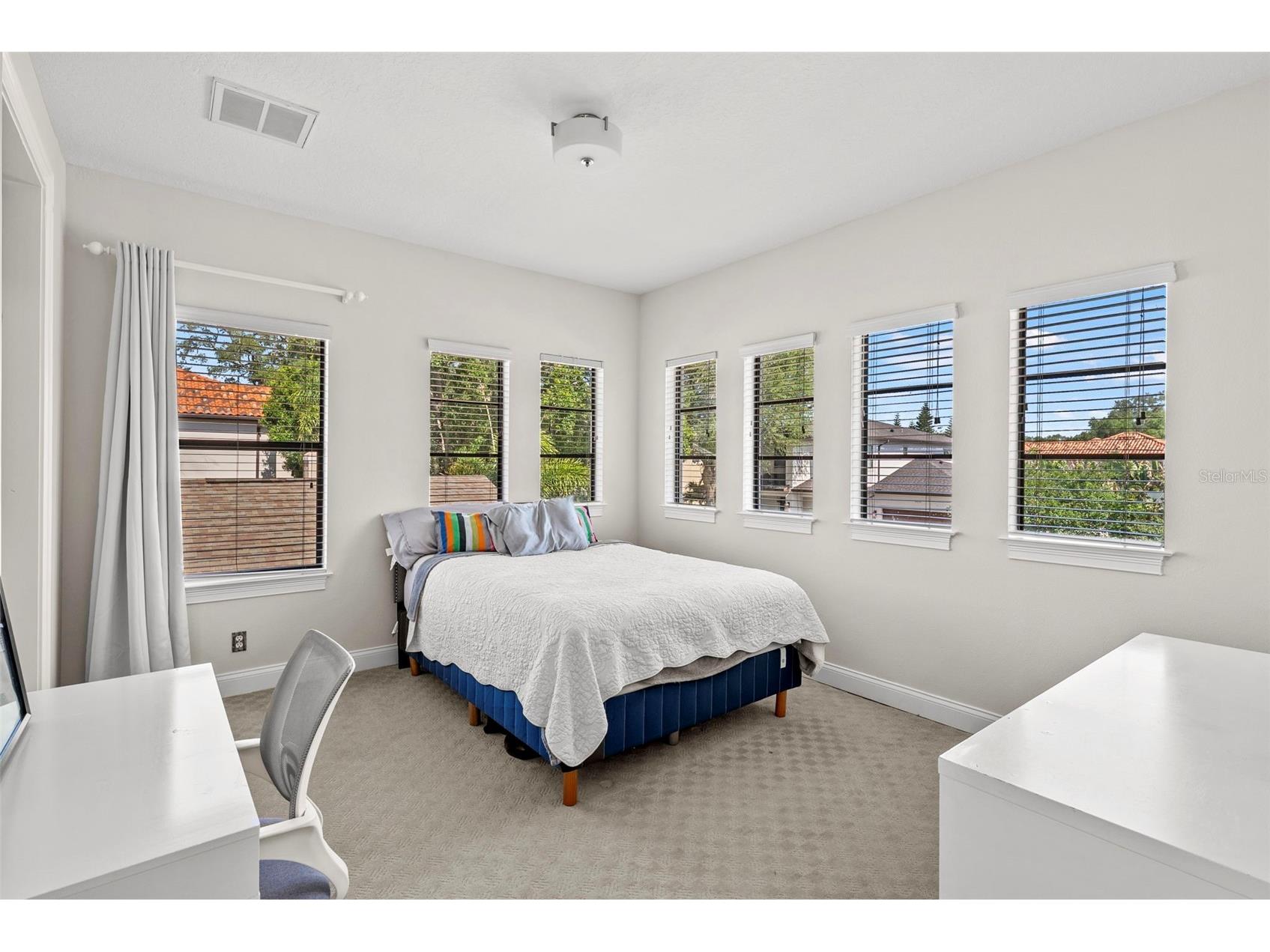3114 W Bay Villa Avenue Tampa FL 33611 TB8507197 image37