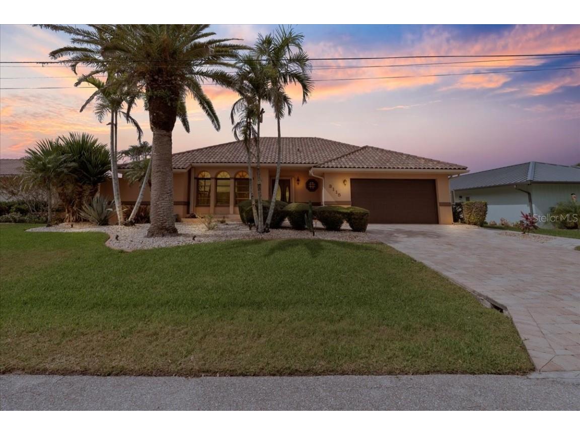 3115 Guadalupe Drive Punta Gorda FL 33950 - SAN MARINO CANAL C7505467 image1
