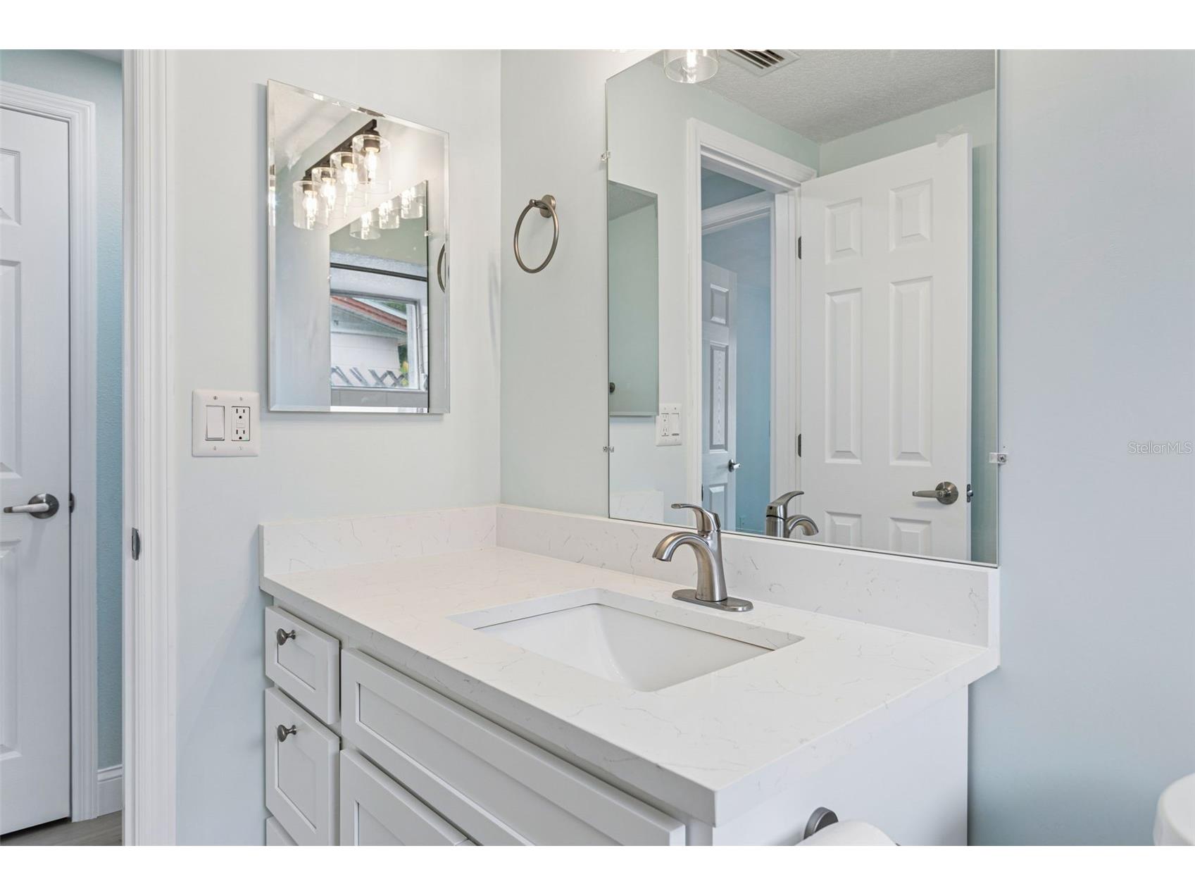 3115 Palamore Drive Holiday FL 34691 W7886106 image16