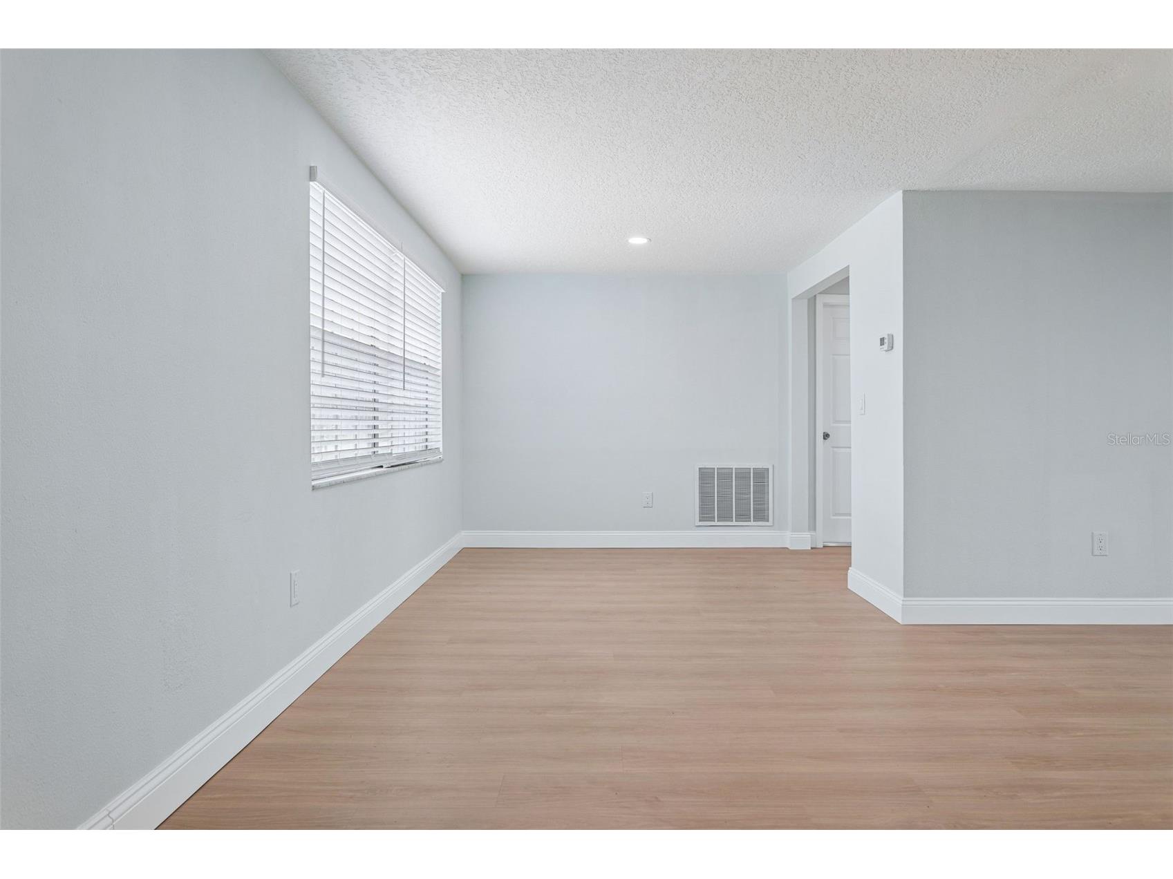 3115 Palamore Drive Holiday FL 34691 W7886106 image5