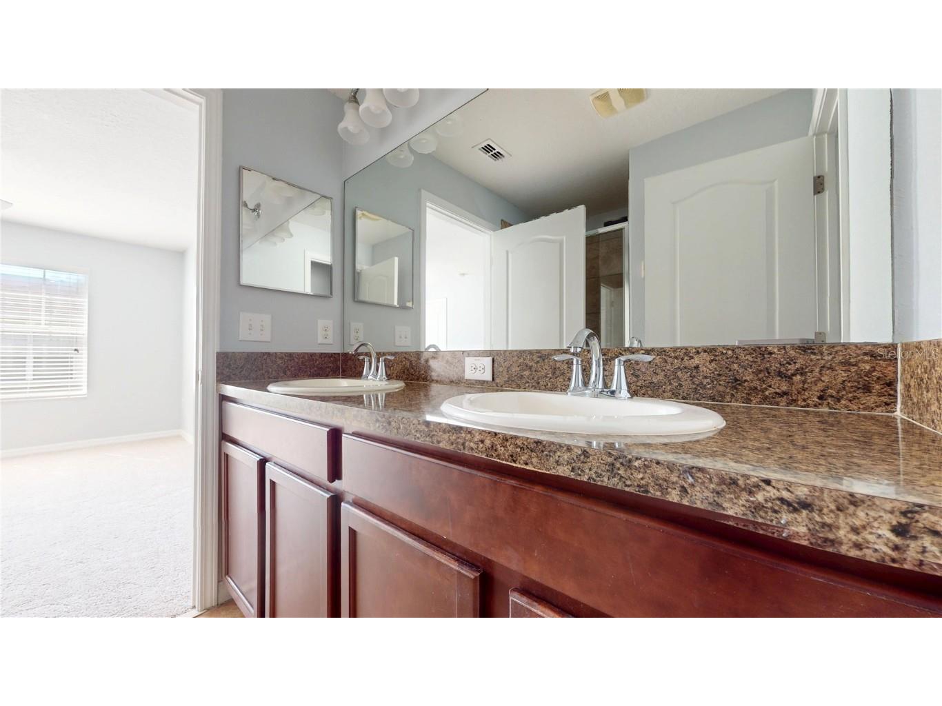 31150 Gossamer Way Wesley Chapel FL 33543 TB8451578 image25