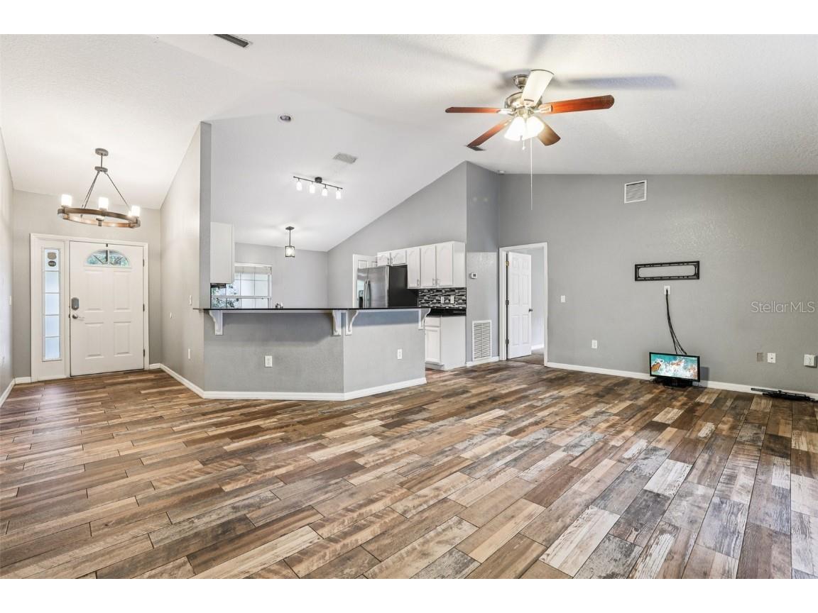 31154 Lochmore Circle Sorrento FL 32776 O6357288 image8