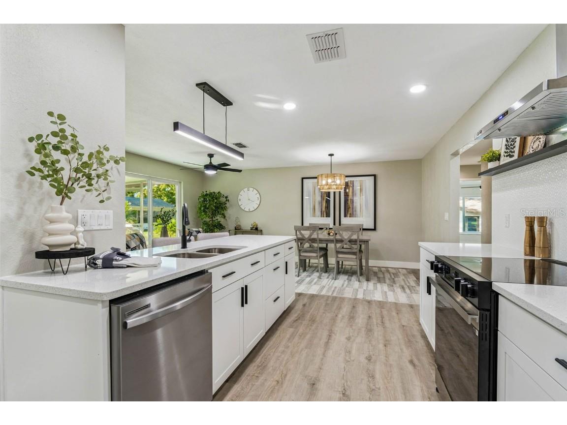 3116 Brunswick Circle Palm Harbor FL 34684 TB8445508 image9