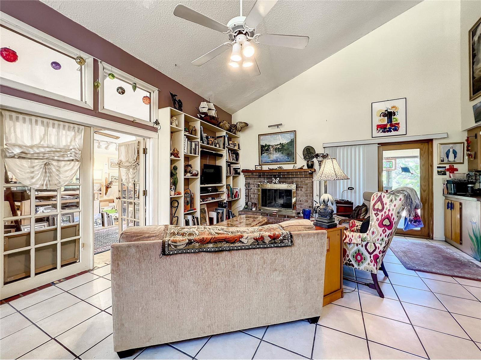 3117 Jamaica Street Sarasota FL 34231 A4681988 image24